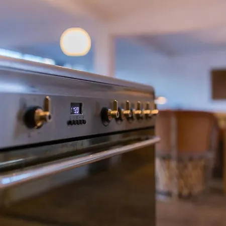 City-loft With Rooftop Terrace - 19 Persons * הנובר