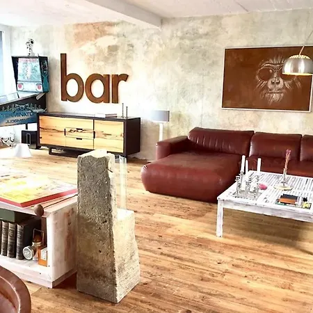 City-loft With Rooftop Terrace - 19 Persons Appartement Hannover