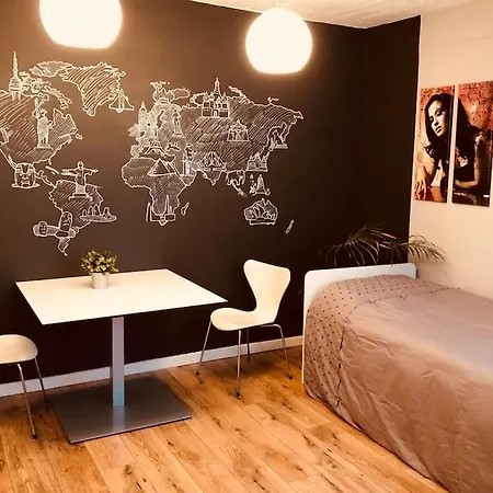 City-loft With Rooftop Terrace - 19 Persons Apartment Hannover